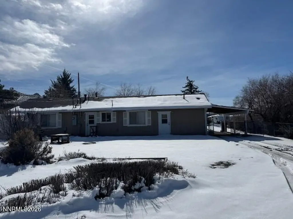 8825 Artesian Reno NV 89506