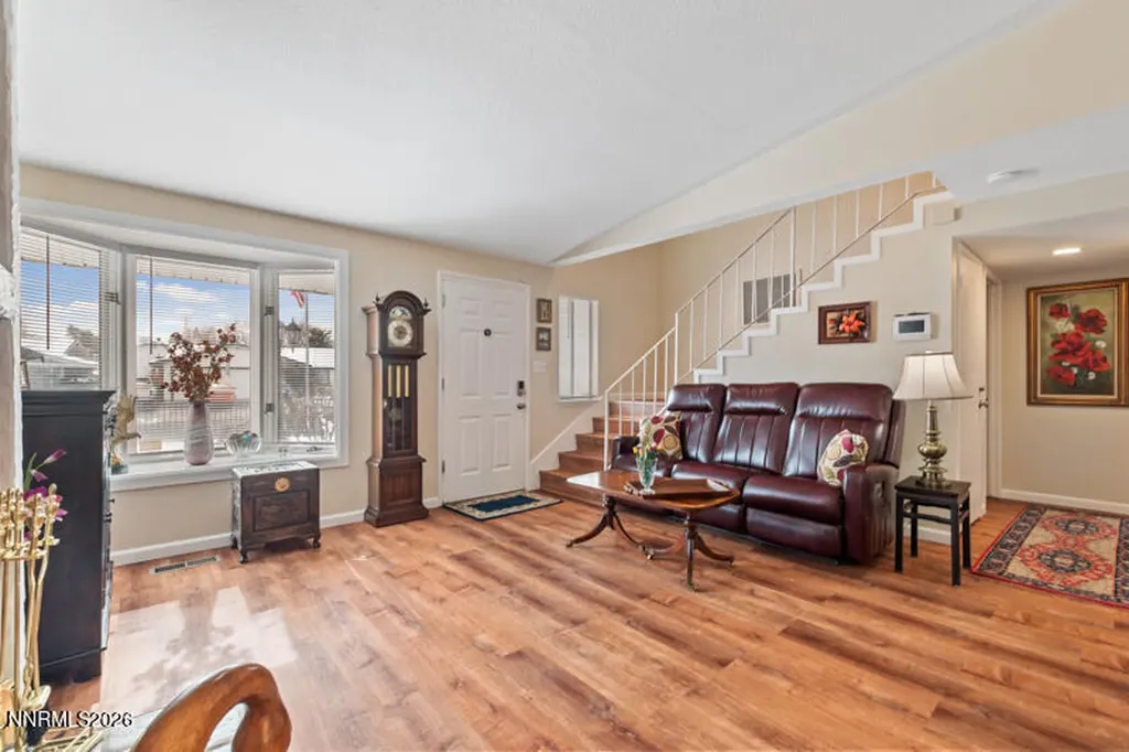 2207 Howard Sparks NV 89434