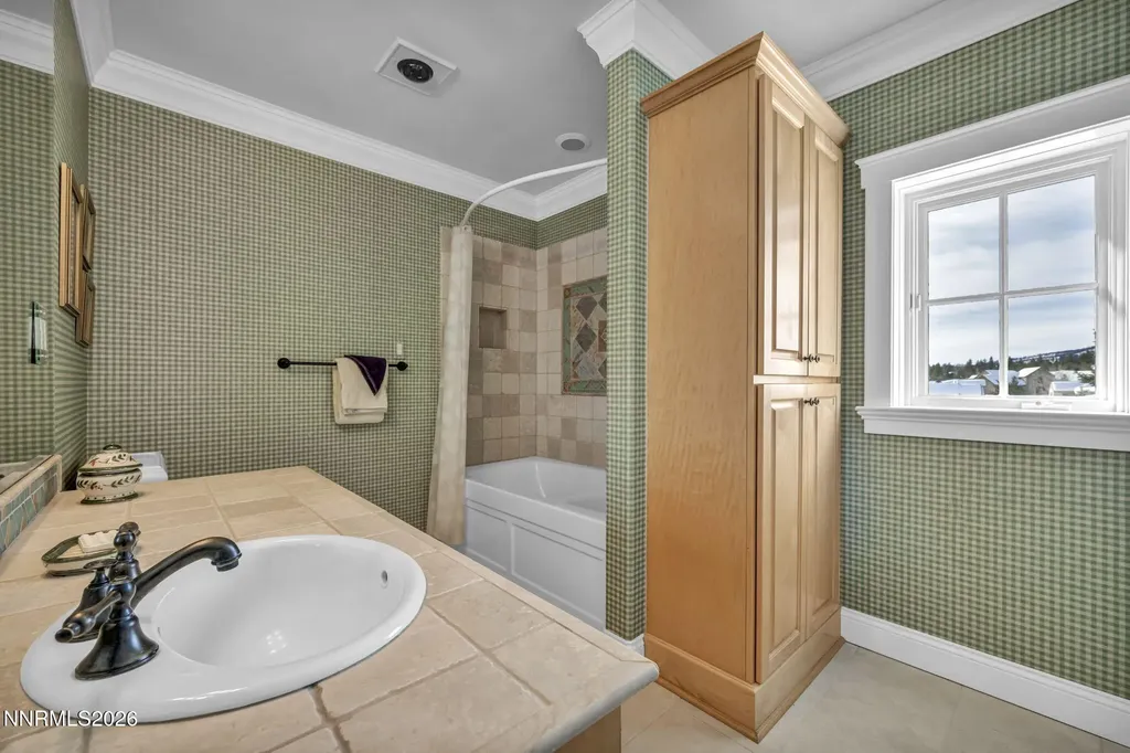 5808 Tannerwood Reno NV 89511