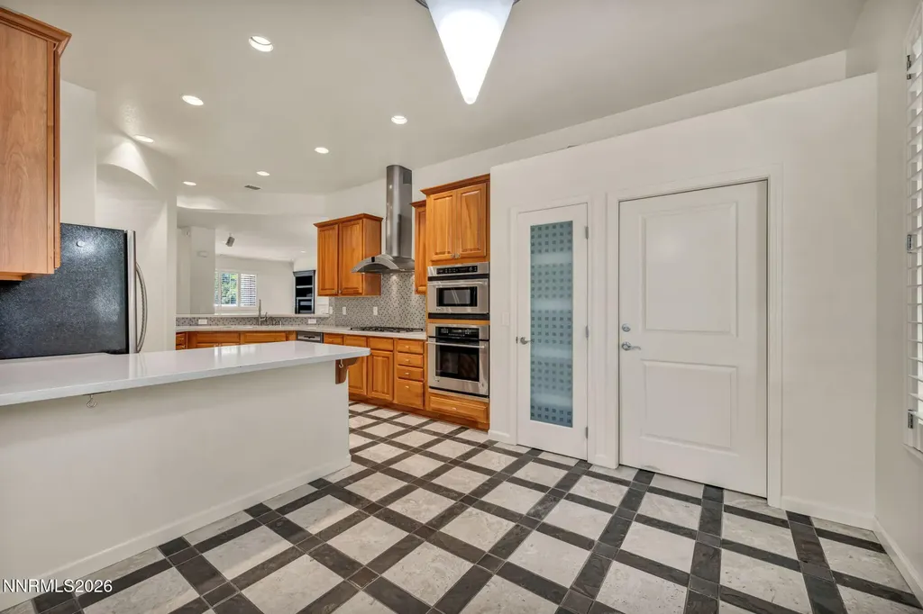 9900 Wilbur May Reno NV 89521