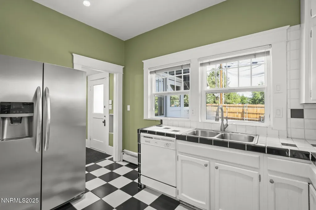 1055 Riverside Reno NV 89503