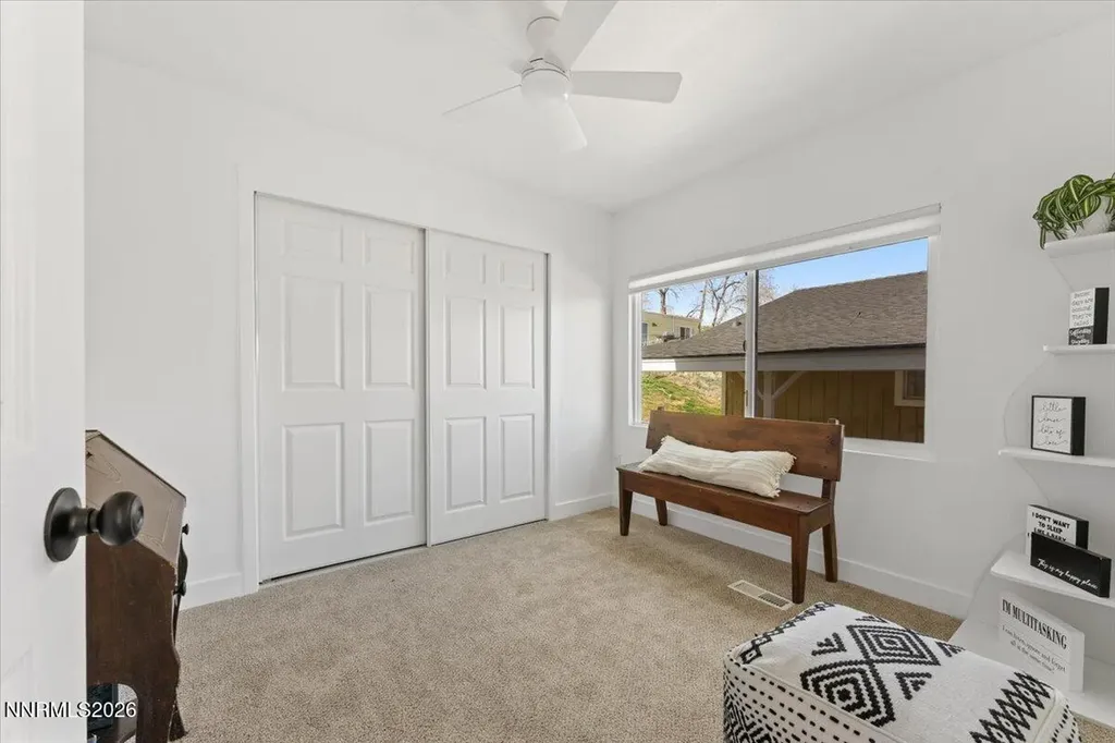 384 Loster Sun Valley NV 89433