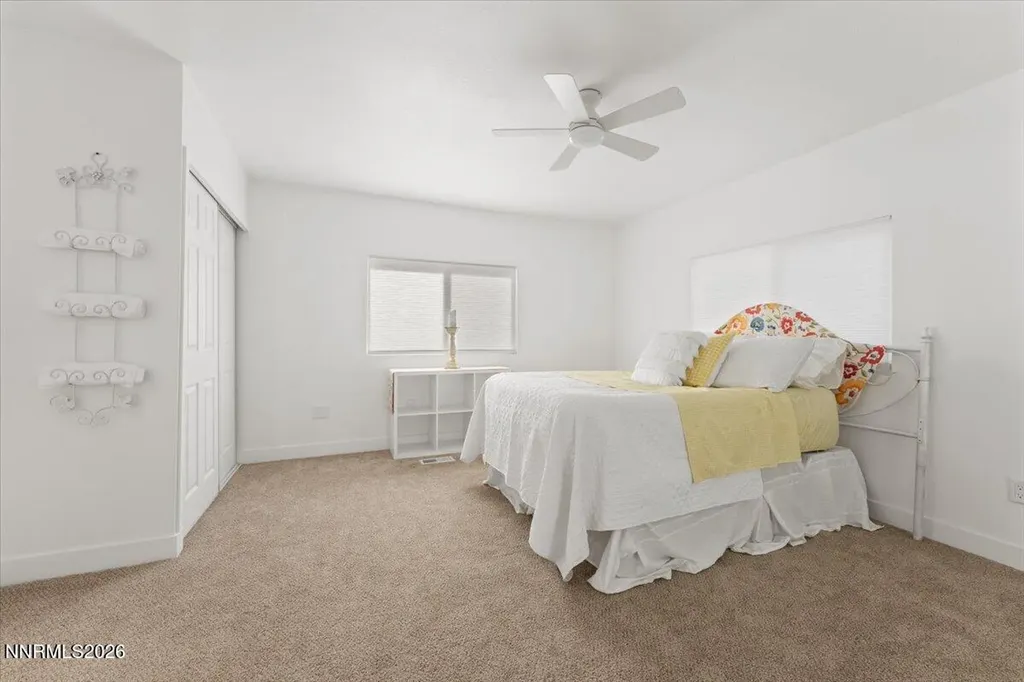 384 Loster Sun Valley NV 89433