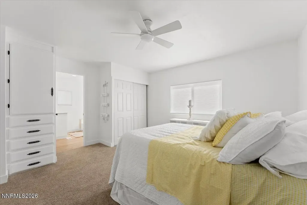 384 Loster Sun Valley NV 89433
