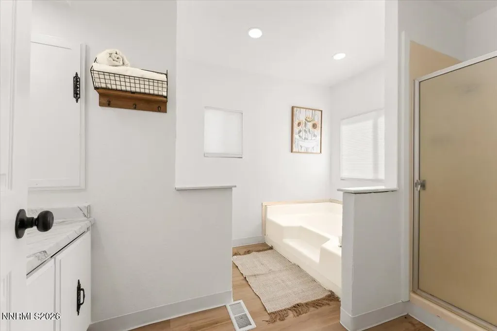384 Loster Sun Valley NV 89433