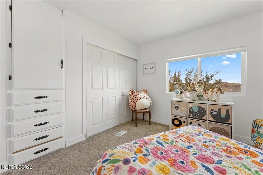 384 Loster Sun Valley NV 89433