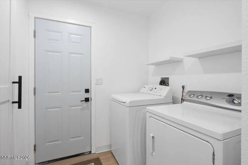 384 Loster Sun Valley NV 89433