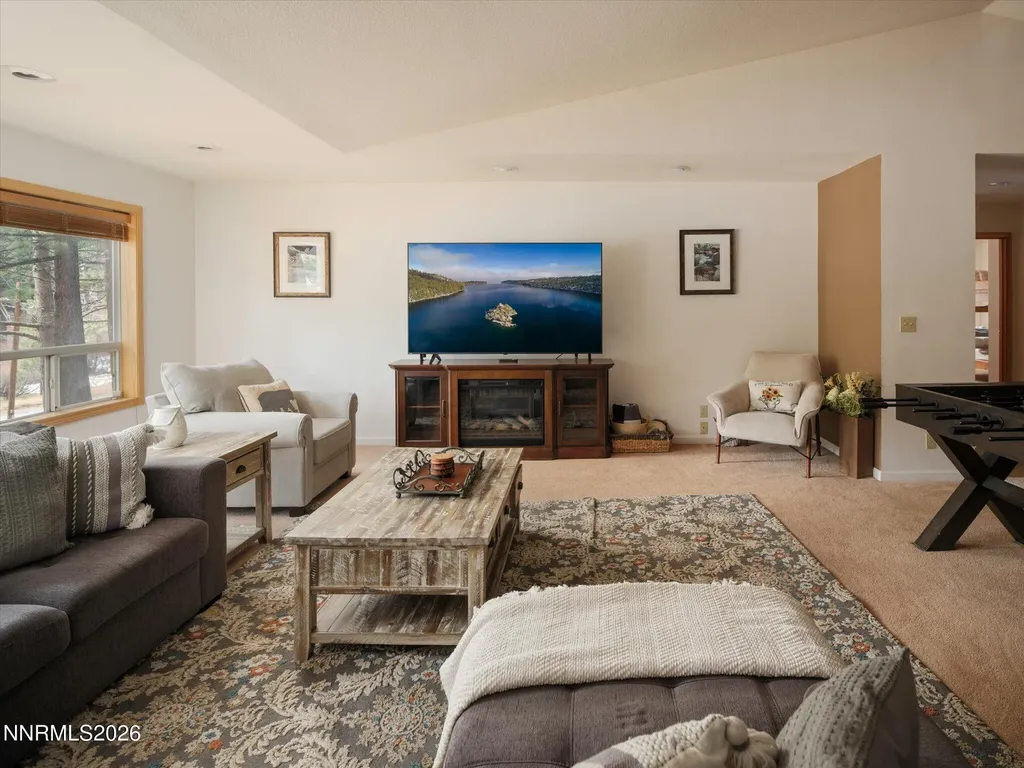 214 Highland Stateline NV 89449