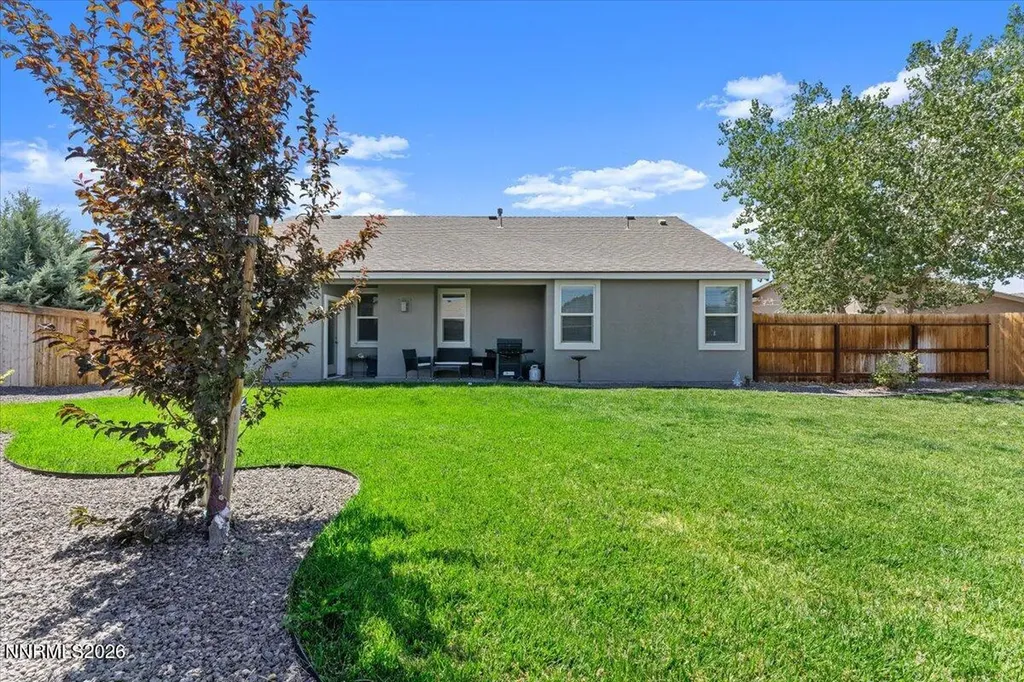 1524 Golf Fernley NV 89408