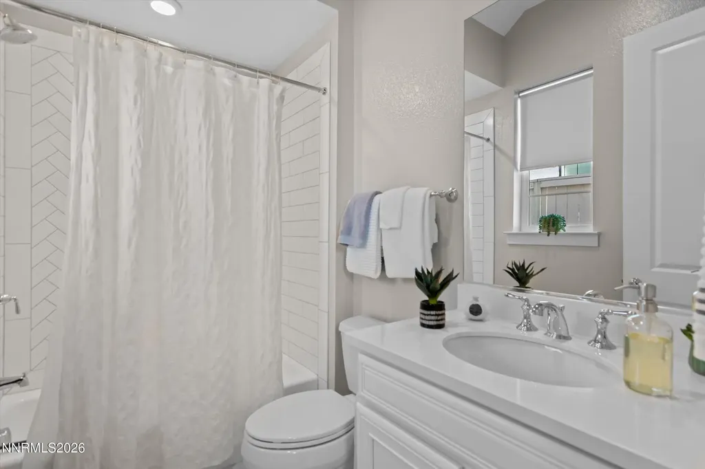 715 Pleasant Oak Reno NV 89511