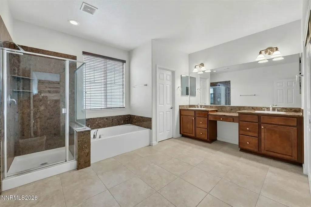 10855 Pebble Hill Reno NV 89521
