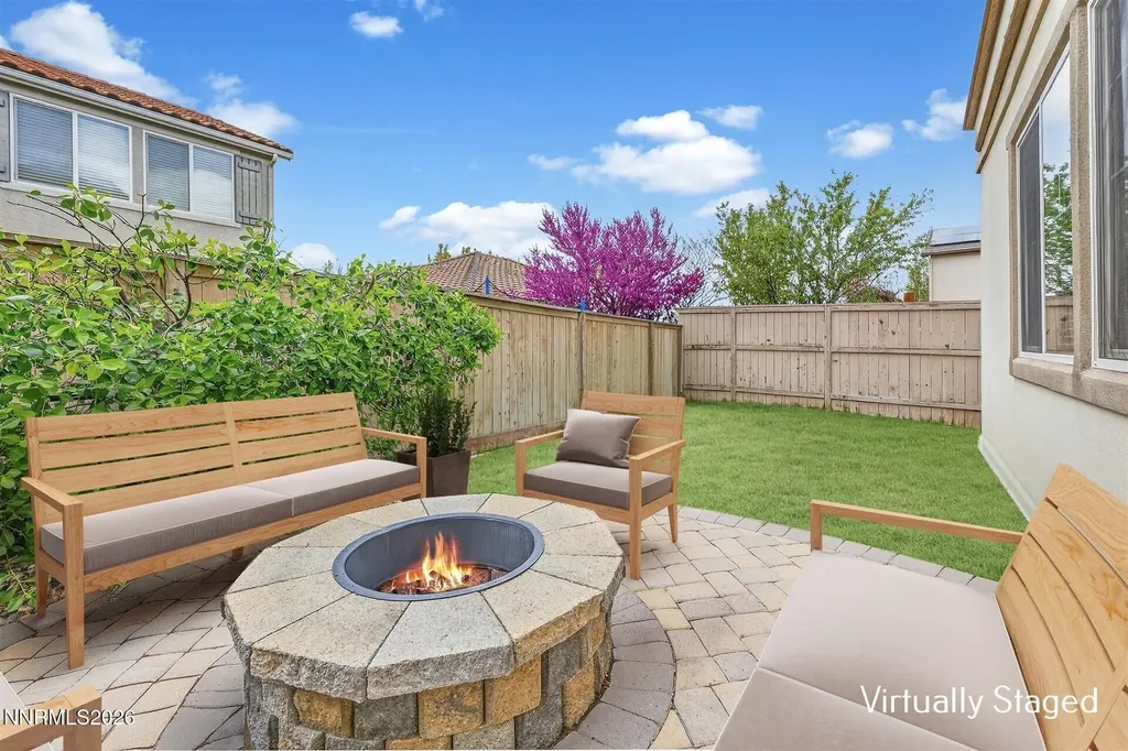 10855 Pebble Hill Reno NV 89521