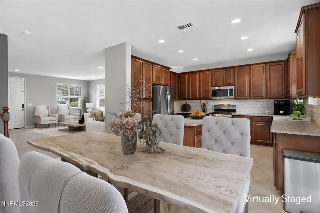 10855 Pebble Hill Reno NV 89521