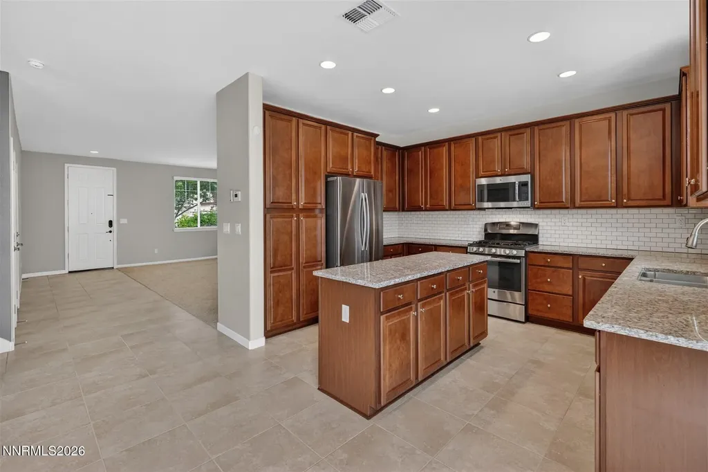 10855 Pebble Hill Reno NV 89521