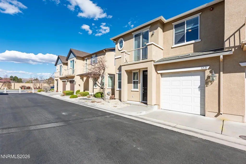 1221 Fonterra Carson City NV 89701