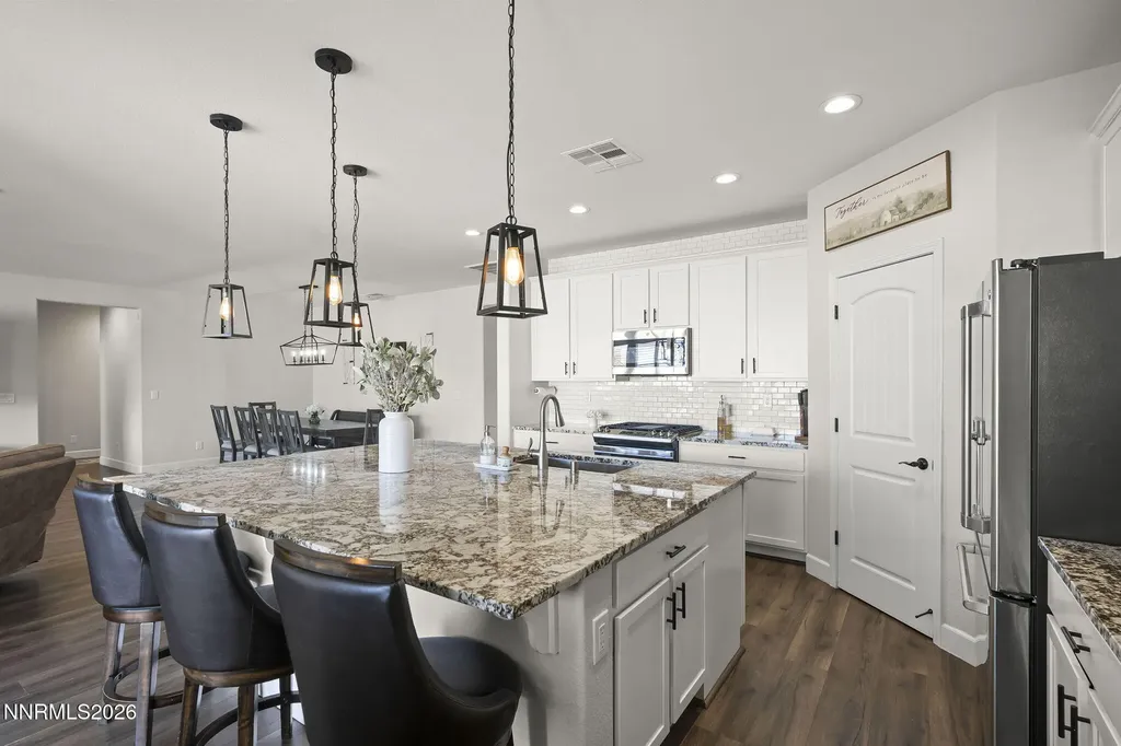 807 Lexington Arch Sparks NV 89441