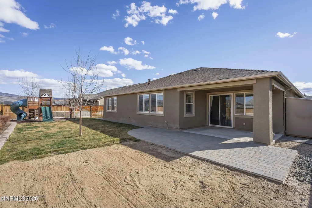 807 Lexington Arch Sparks NV 89441