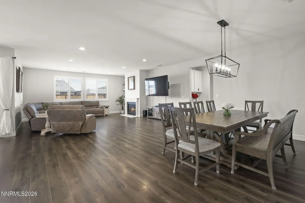 807 Lexington Arch Sparks NV 89441