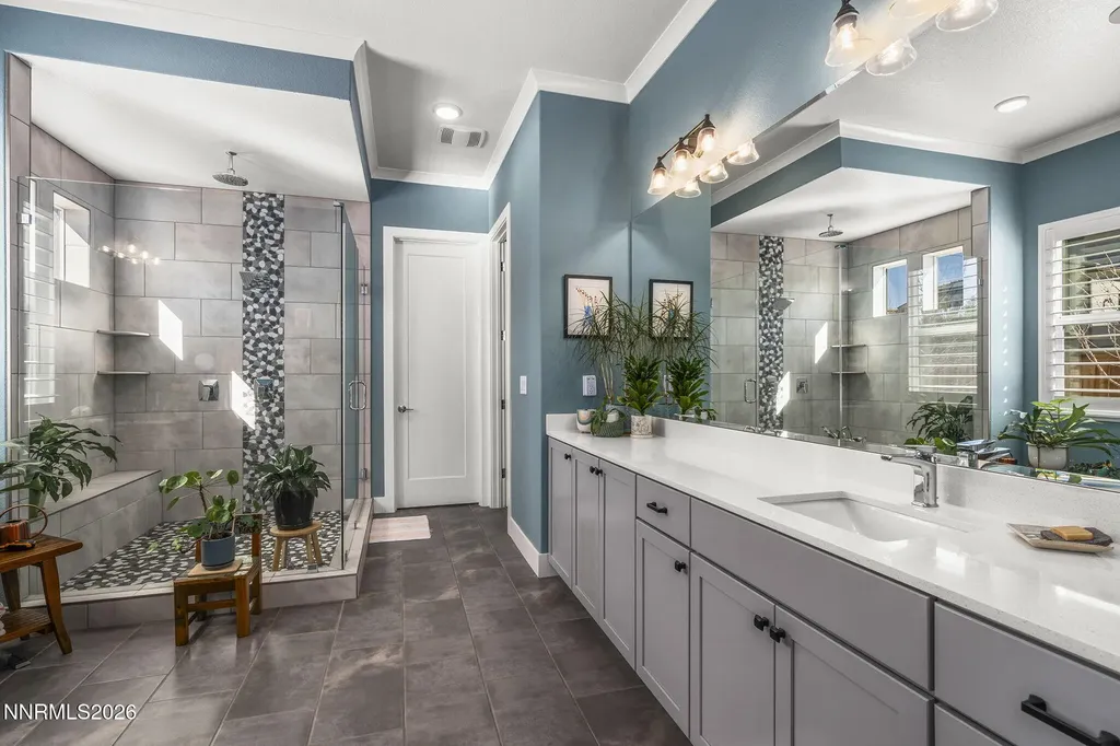 8726 Larkhaven Reno NV 89523