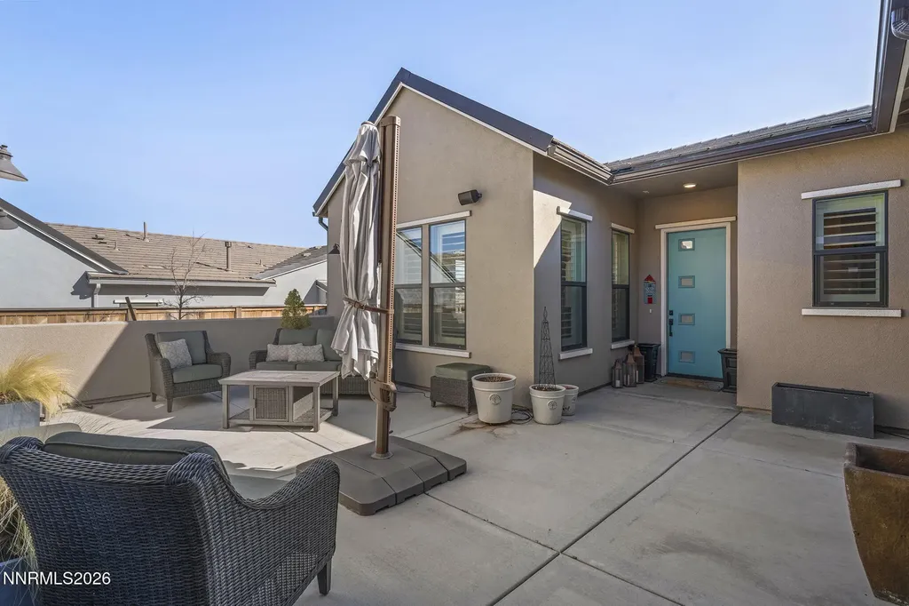 8726 Larkhaven Reno NV 89523