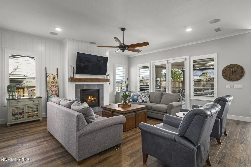 8726 Larkhaven Reno NV 89523
