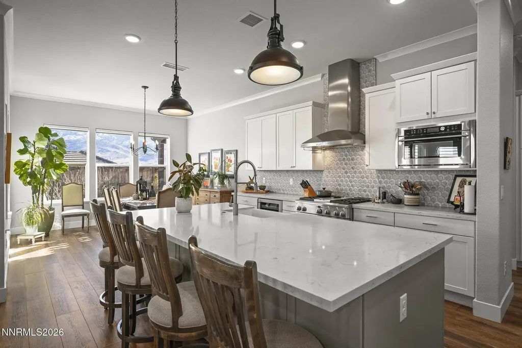 8726 Larkhaven Reno NV 89523