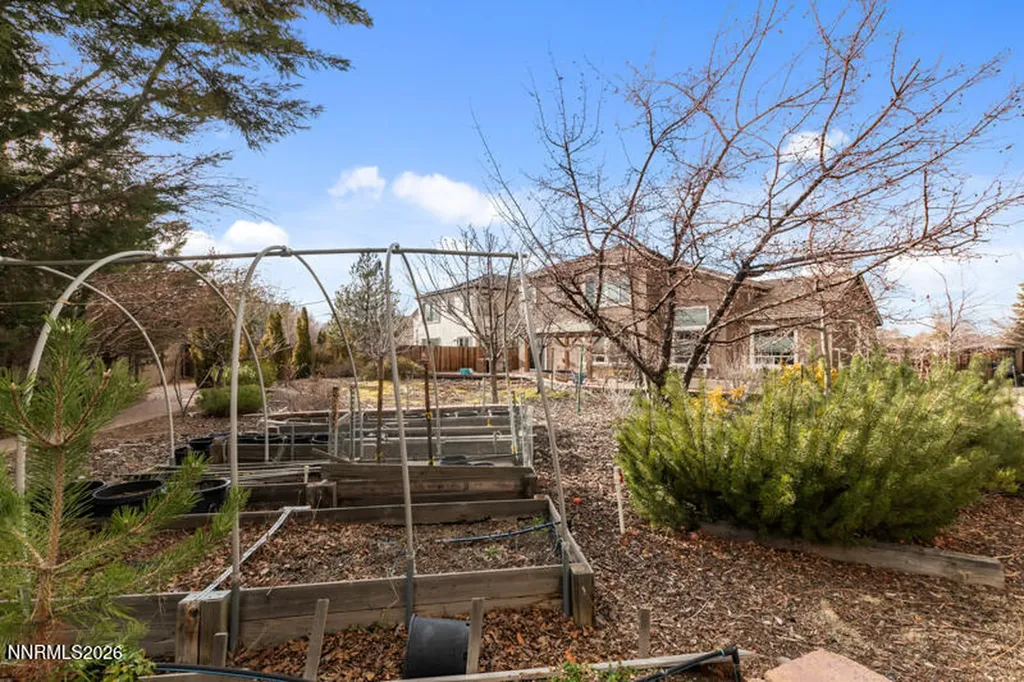 1698 Silverthread Reno NV 89521