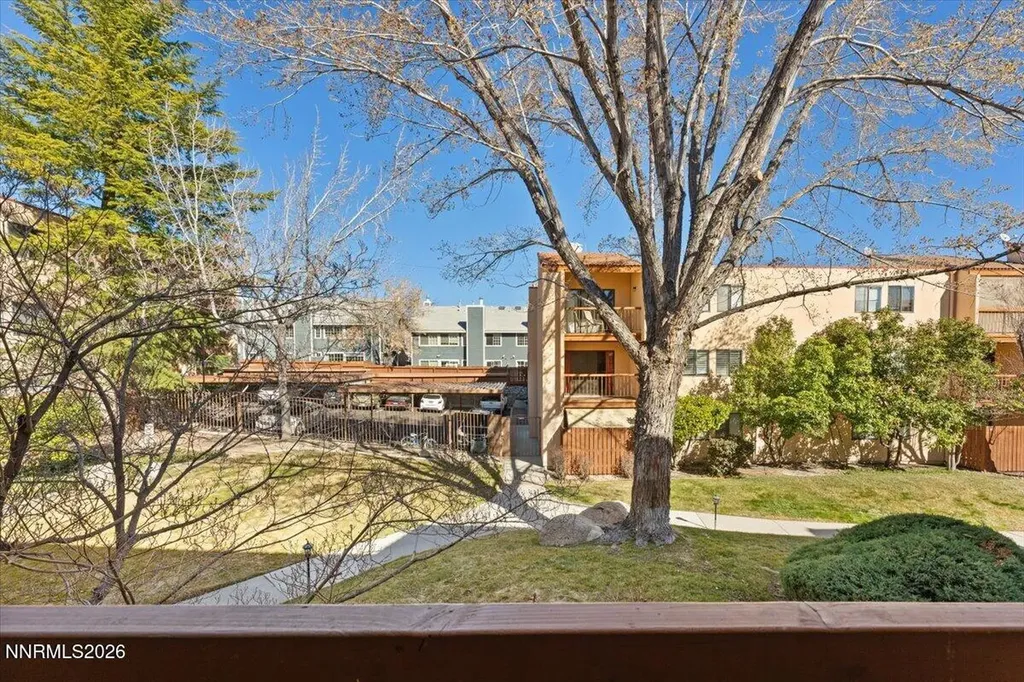 2700 Plumas Reno NV 89509