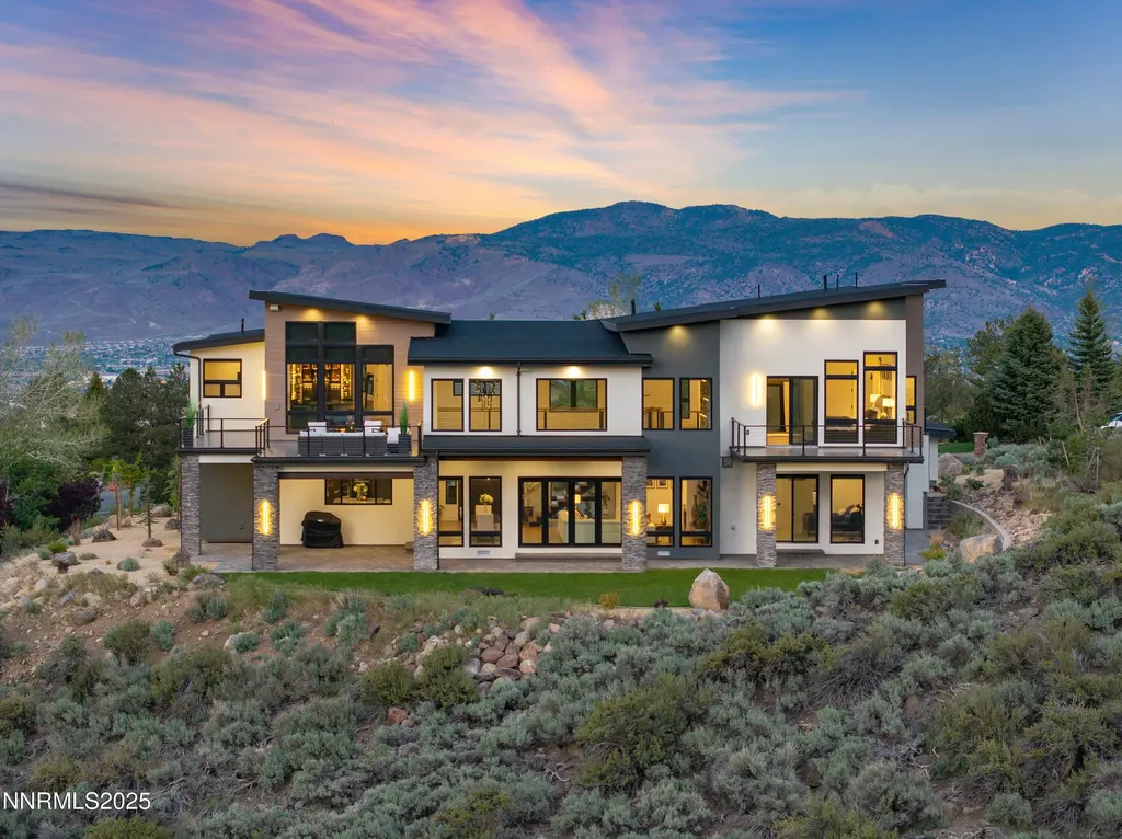 3041 Palmer Pointe Reno NV 89511