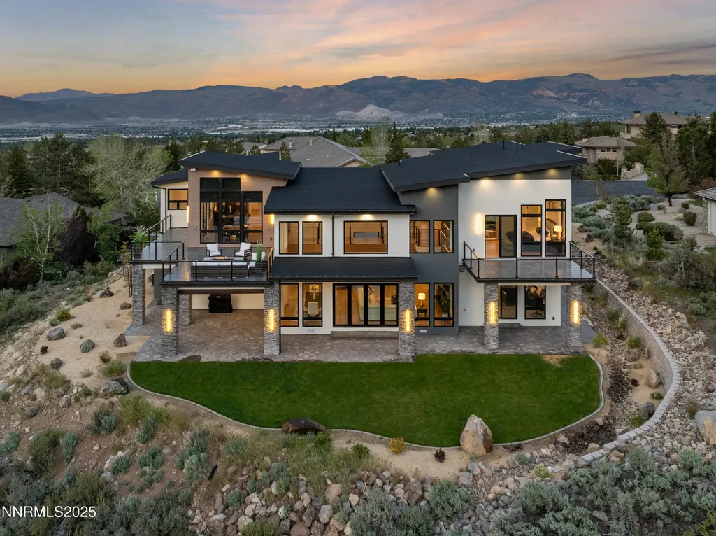 3041 Palmer Pointe Reno NV 89511
