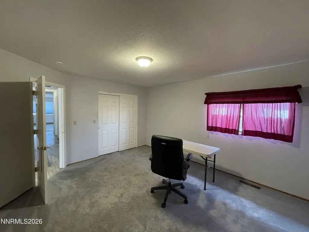 321 West Yerington NV 89447