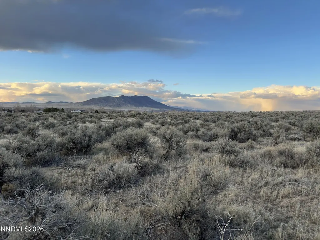 Apn 10-0451-85 Germain Winnemucca NV 89445