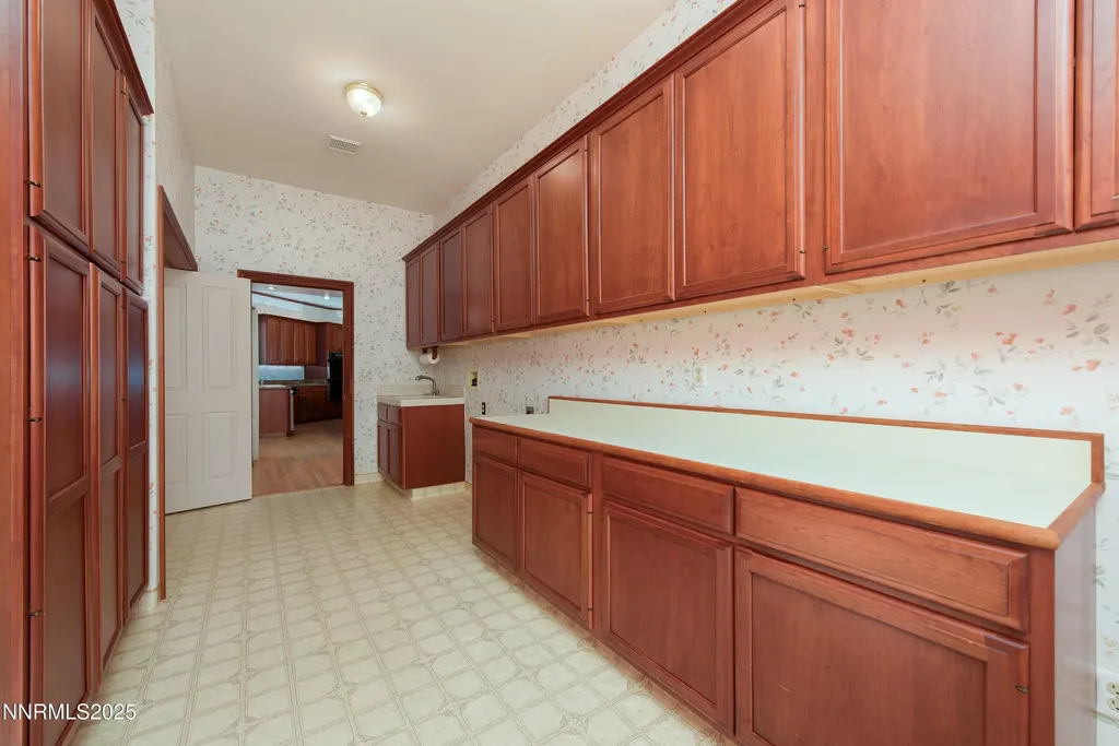 212 Trail Genoa NV 89411