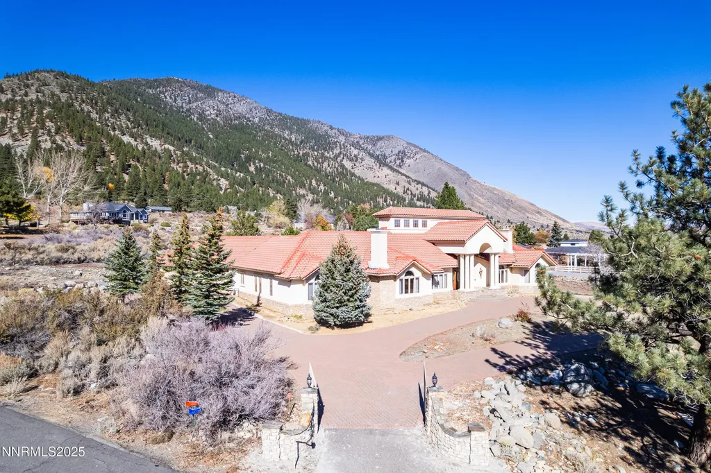 212 Trail Genoa NV 89411
