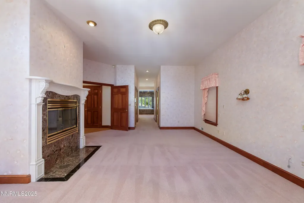 212 Trail Genoa NV 89411