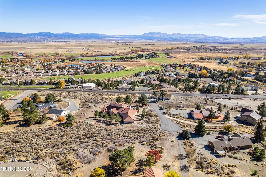 212 Trail Genoa NV 89411