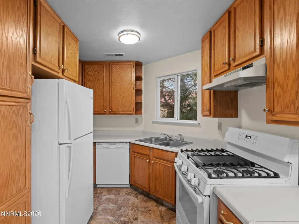 2659 Sycamore Glen Sparks NV 89434