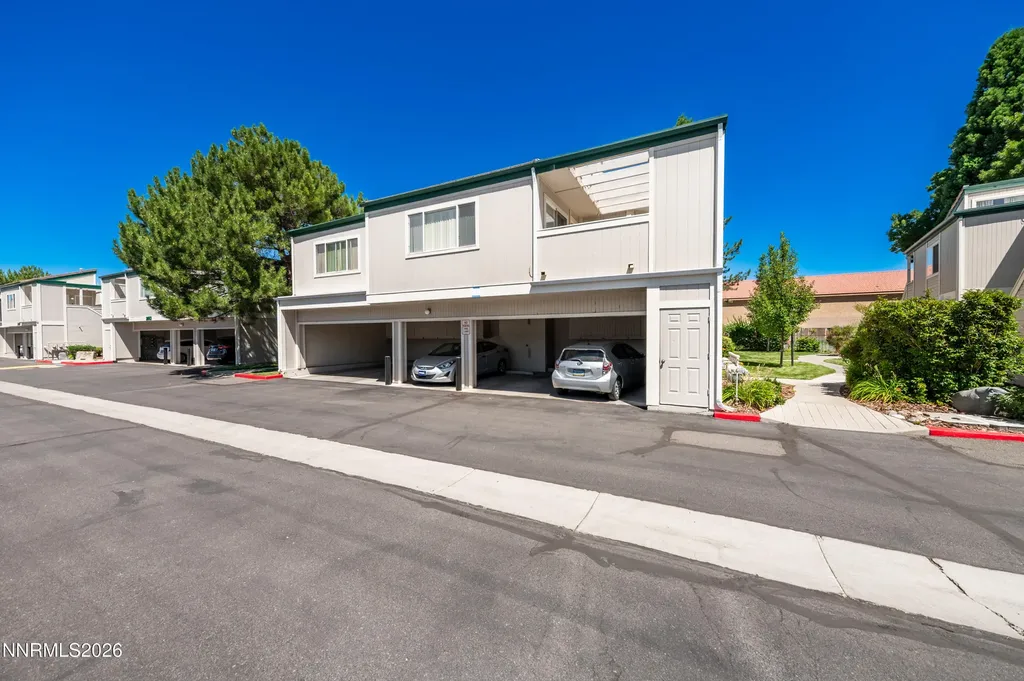 2659 Sycamore Glen Sparks NV 89434