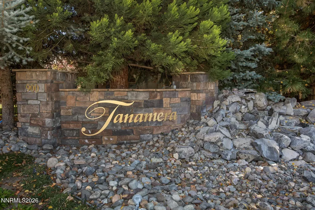 900 Meadows Reno NV 89521
