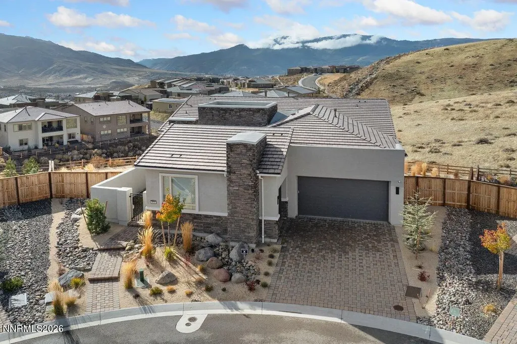 9032 Iron Sky Reno NV 89523