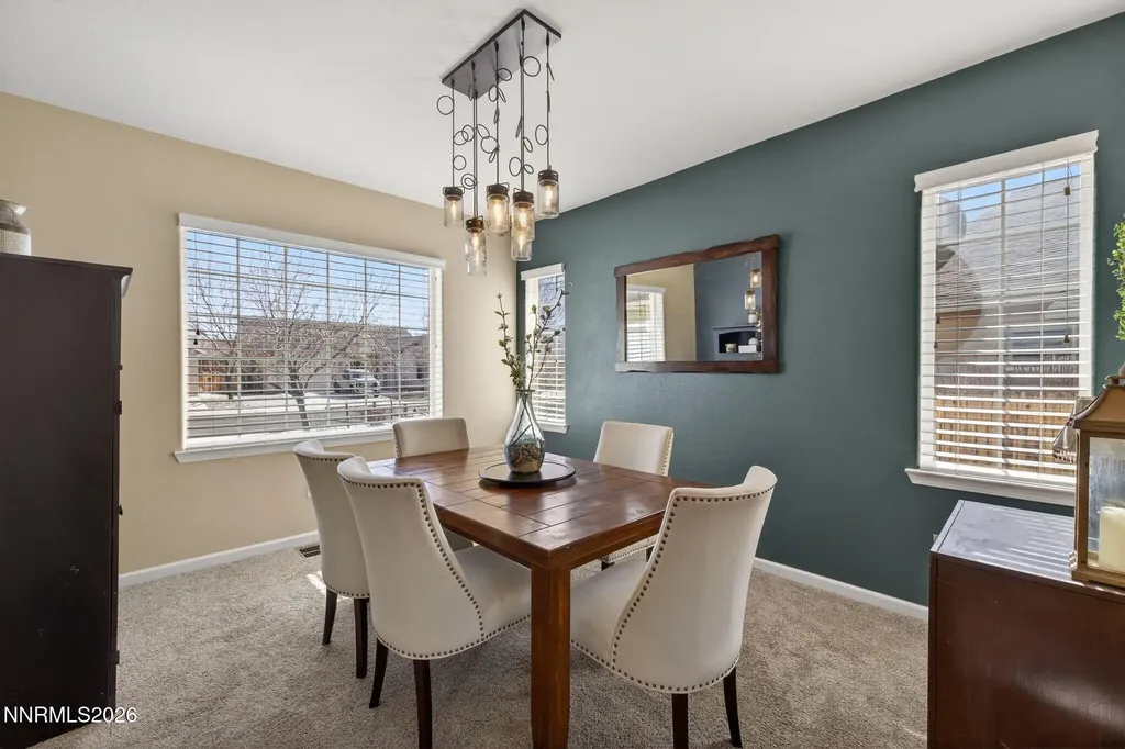 1516 Lasso Gardnerville NV 89410