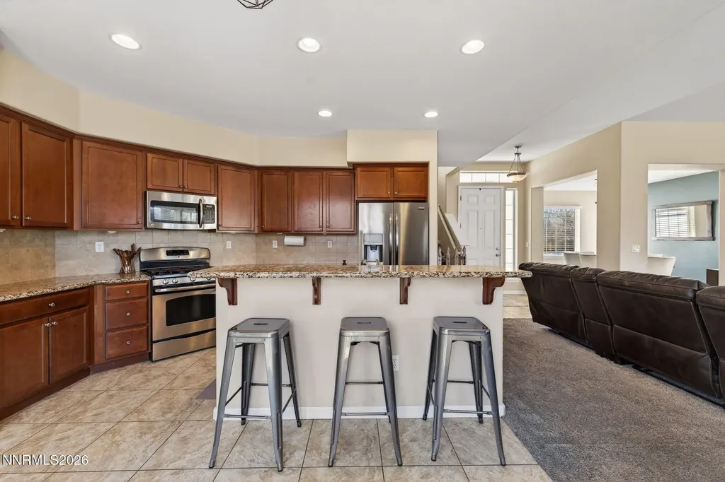 1516 Lasso Gardnerville NV 89410