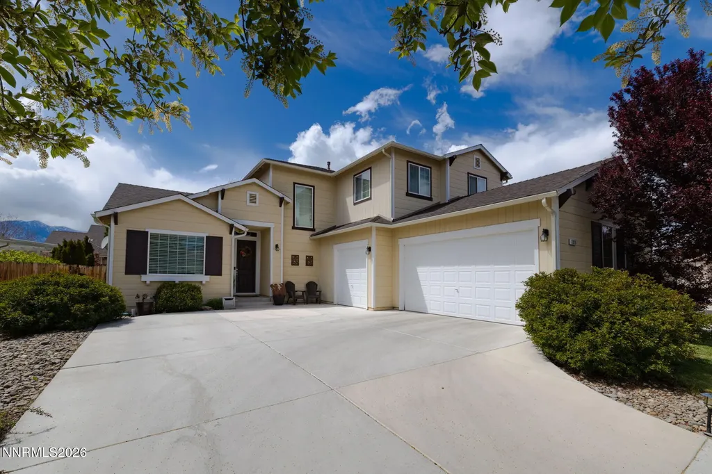 1516 Lasso Gardnerville NV 89410