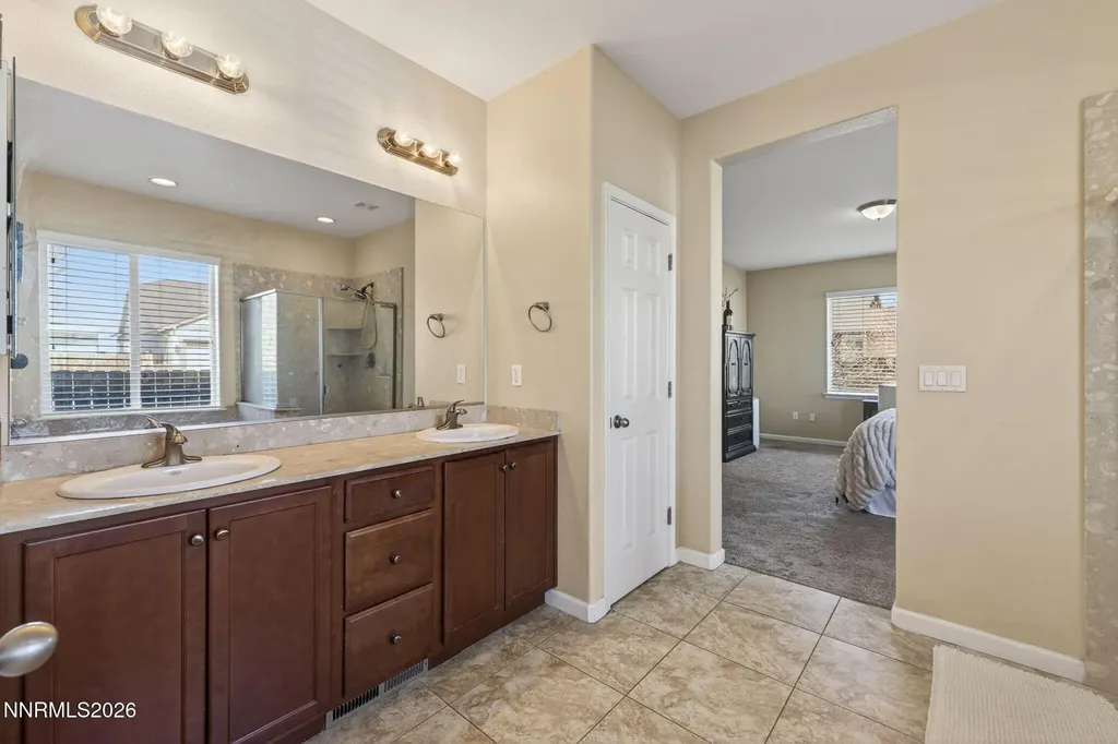 1516 Lasso Gardnerville NV 89410