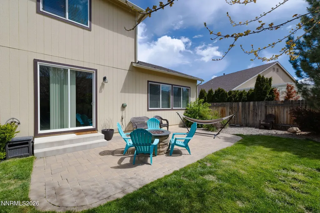 1516 Lasso Gardnerville NV 89410