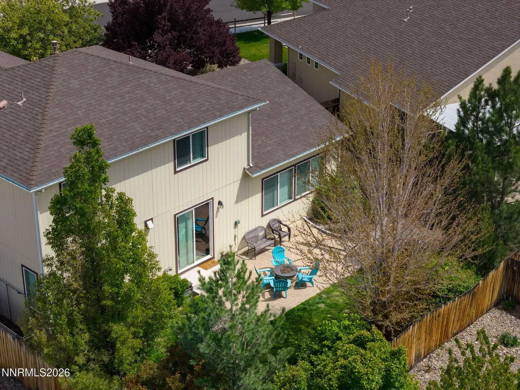 1516 Lasso Gardnerville NV 89410