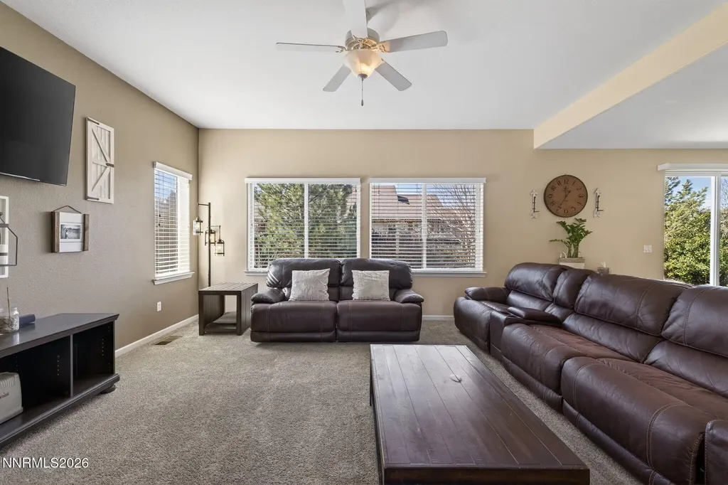 1516 Lasso Gardnerville NV 89410