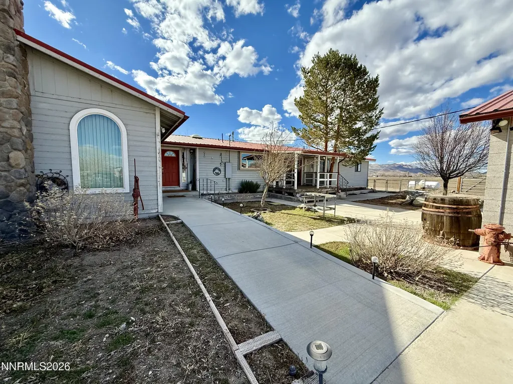 30 Tognoli Yerington NV 89447