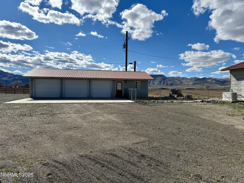 30 Tognoli Yerington NV 89447