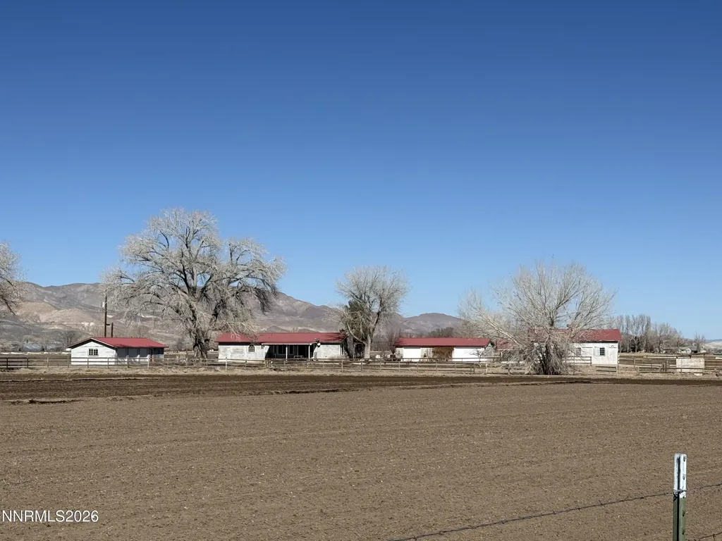 30 Tognoli Yerington NV 89447